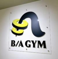 B/A GYM（Before After GYM）ロゴとチラシ制作